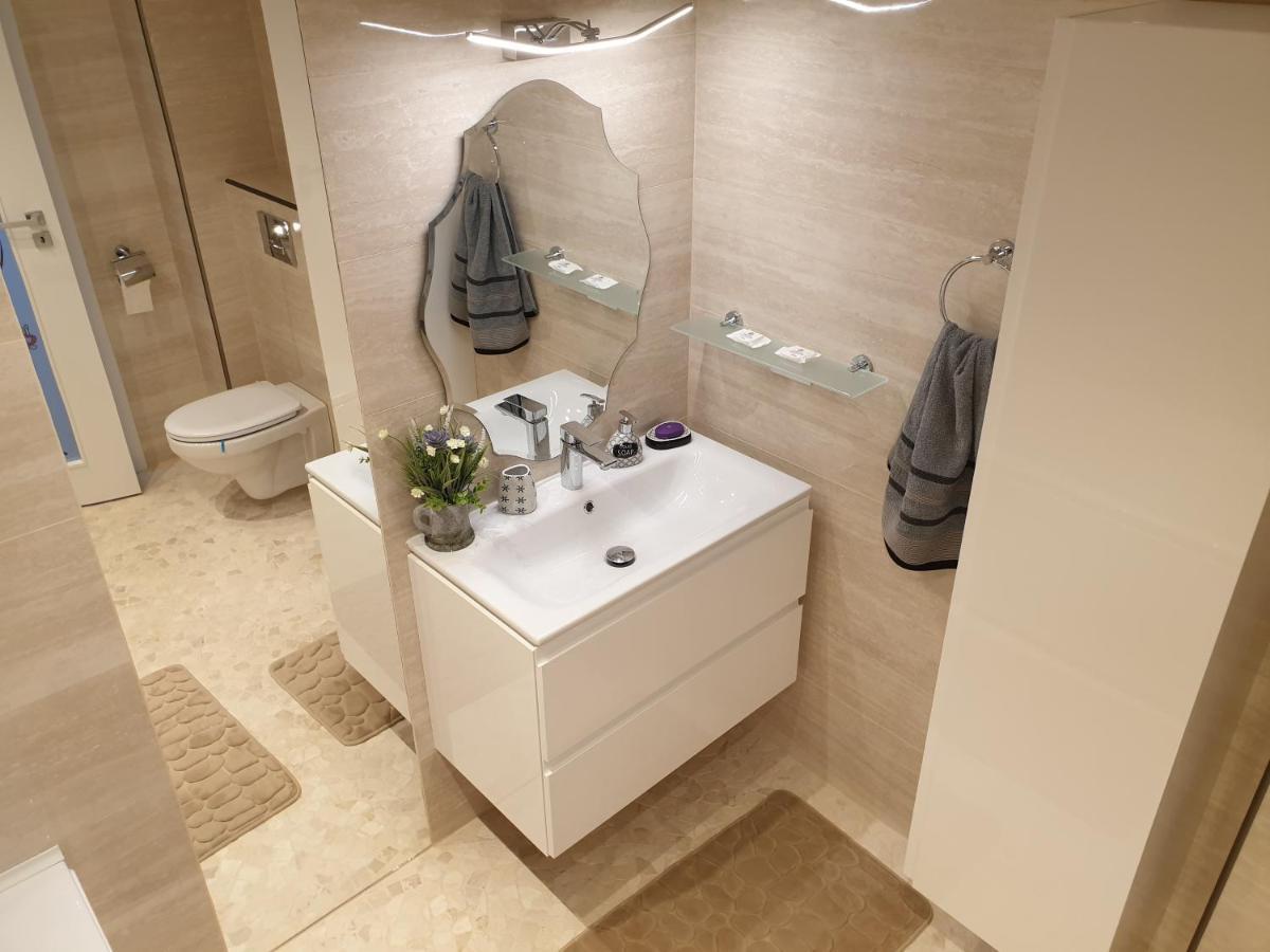 Iosia Apartment 203 Oradea Extérieur photo